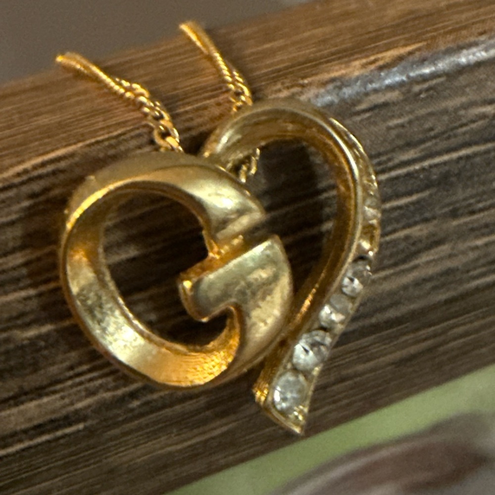 GIVENCHY Necklace - Picture 5 of 9